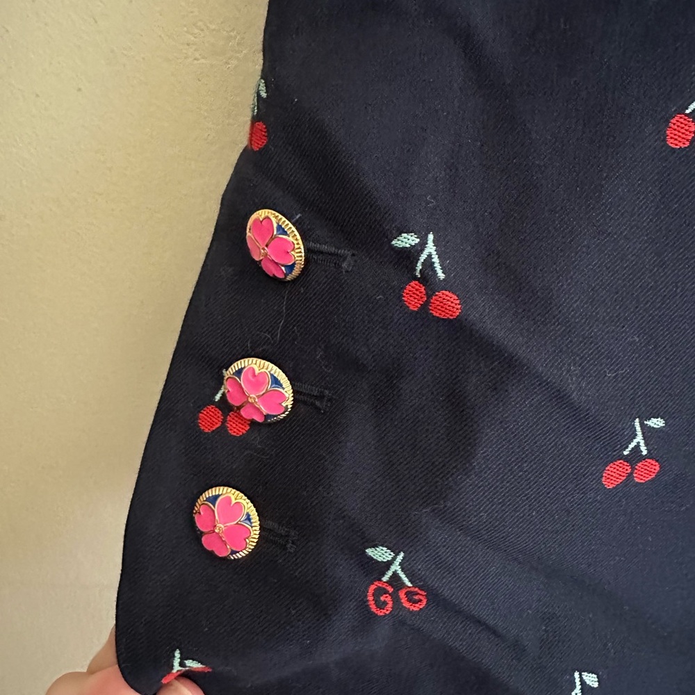 Gucci Cherry Print Navy Women's Shorts - Picture 4 of 7